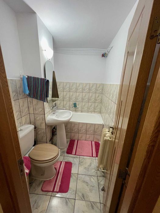 Garsoniera de inchiriat 32 mp in zona burdujeni cuza voda 2