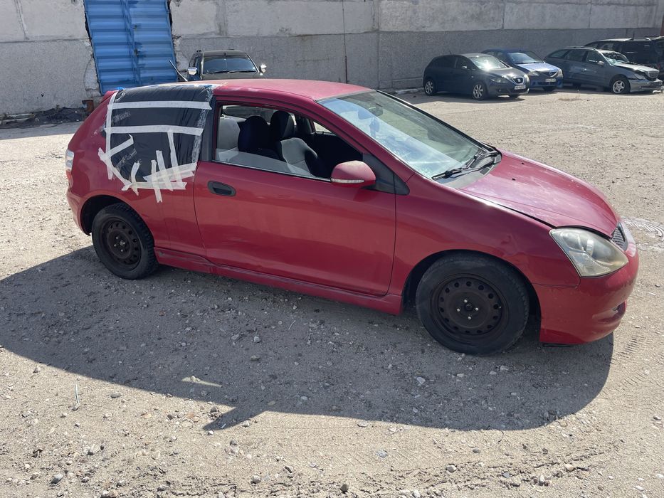 Honda Civic VII 1.4 2004 г на части