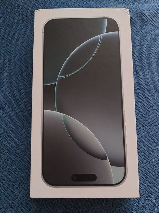 Продам Iphone XR 16 pro