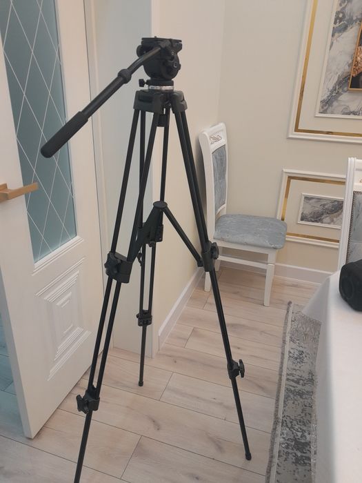 Штатиф WEIFENG WF-717