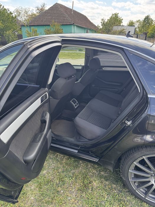 AUDI A6 2004 — imagine 3