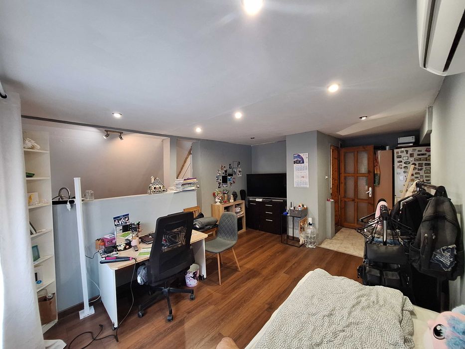 Продава се Къща в Варна, Христо Ботев - 100 кв.м за 1122 €/кв.м - Снимка #16