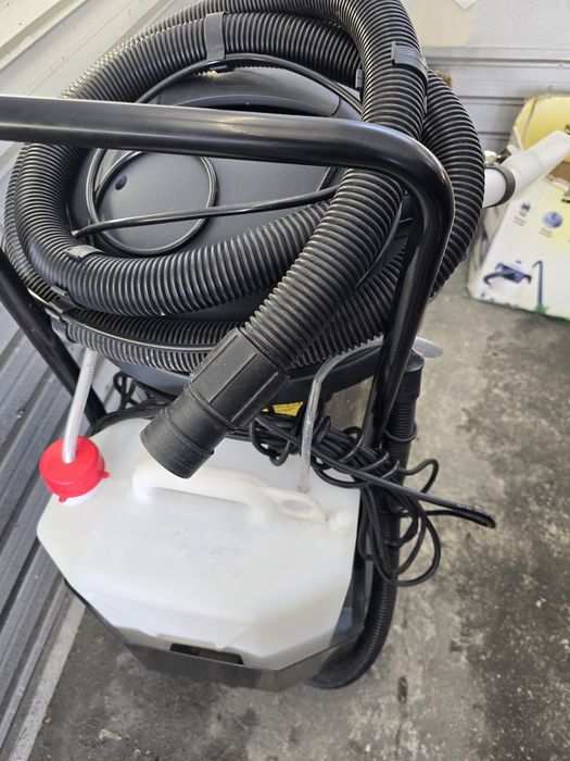 Aspirator cu spalare, injectie-extractie, cu 2 motoare LAVOR SOLARIS IF, putere 2400W, recipient INOX 78 L