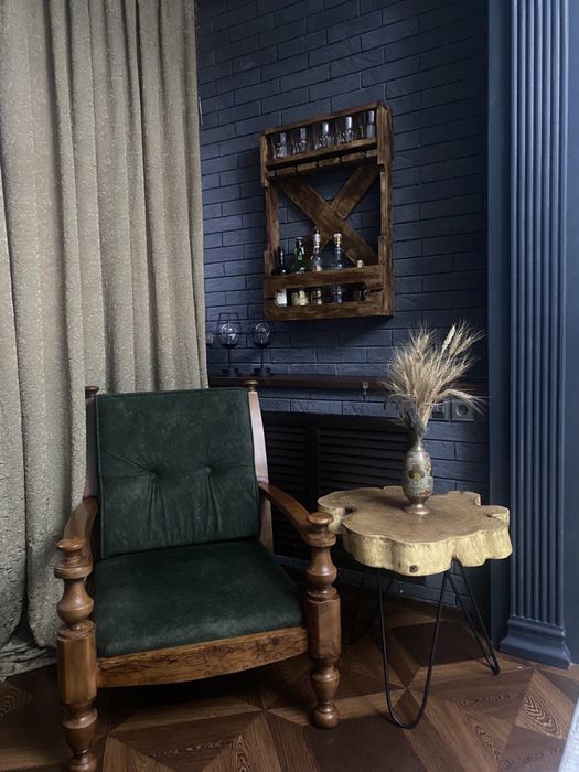 Кофейный столик из акации