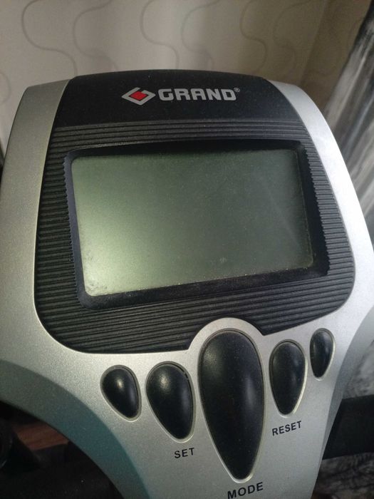 Тренажёр элепс в отличном состоянии.