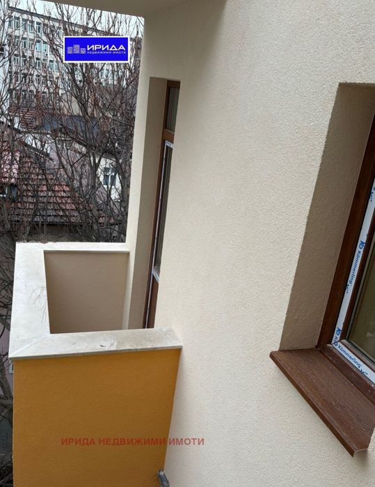 Продава се Двустаен апартамент в София, Център - 65 кв.м за 2550 €/кв.м - Снимка #1