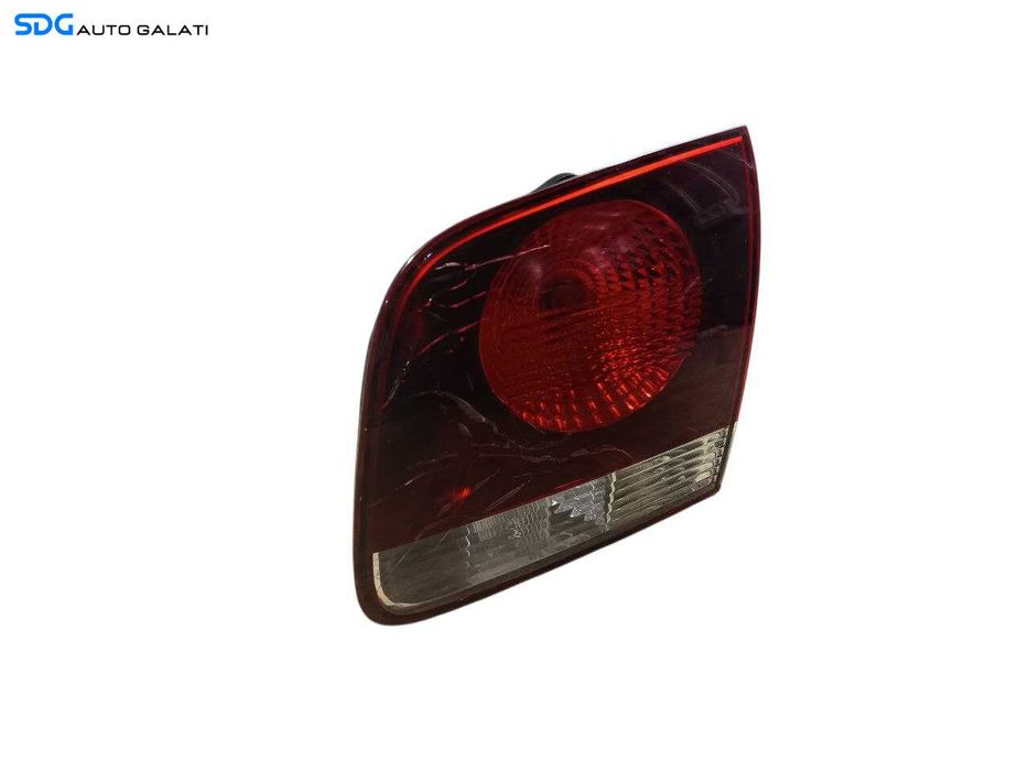 Stop Lampa Tripla Dreapta de pe Haion Portbagaj Volkswagen Touareg 7L Facelift FL 2002 - 2010 (Prezinta Microfisuri) [LS0267]