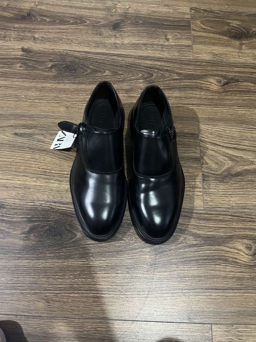 Pantofi barbari Zara