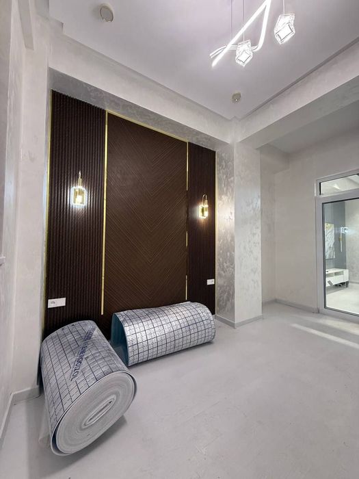 Срочно! Продаётся двухкомнатная квартира Юнусабад 8 квартал 1 этаж