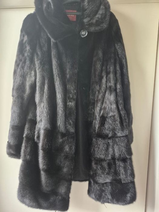 Продается норковая шуба