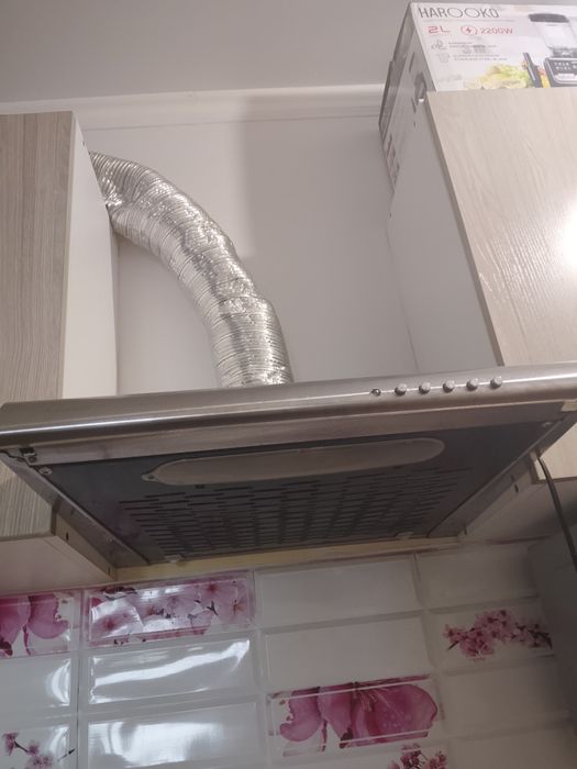 Продам вытяжку.     Бу
