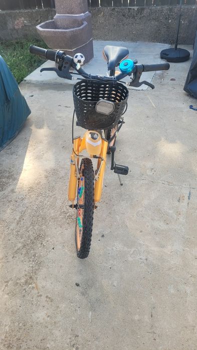 Vând bicicleta în stare buna
