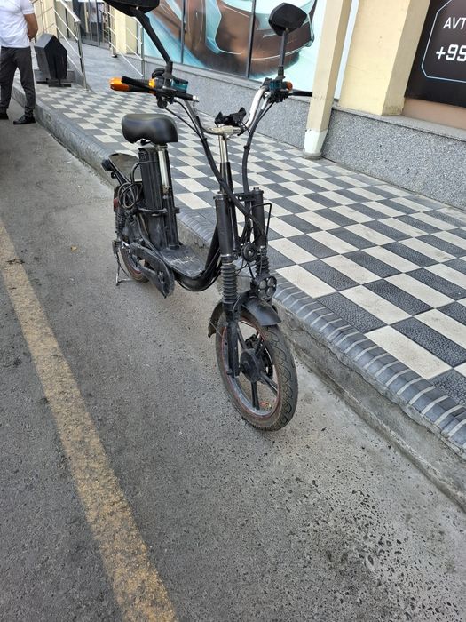 Elektro skuter sotiladi