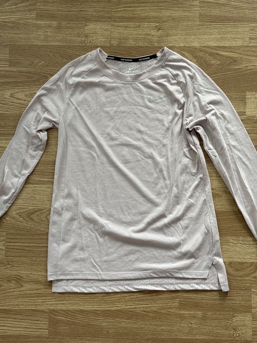 Дамска спортна блуза с дълъг ръкав NIKE