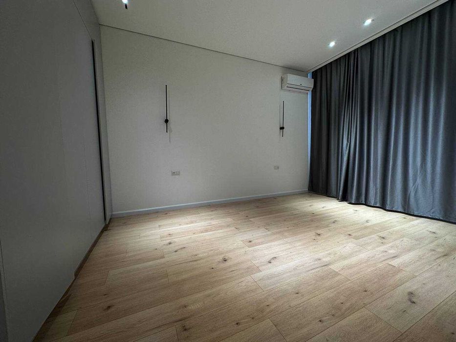 2-комнатная квартира 78 м² с новым ремонтом у метро Минор