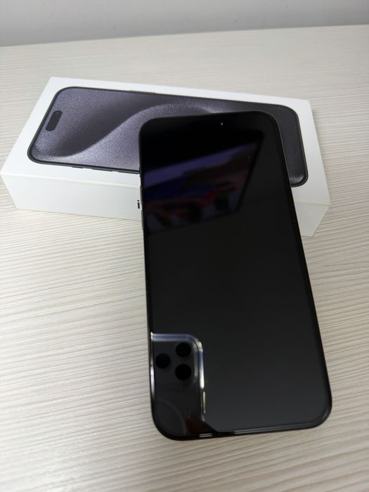 Vand Iphone 15 Pro Max