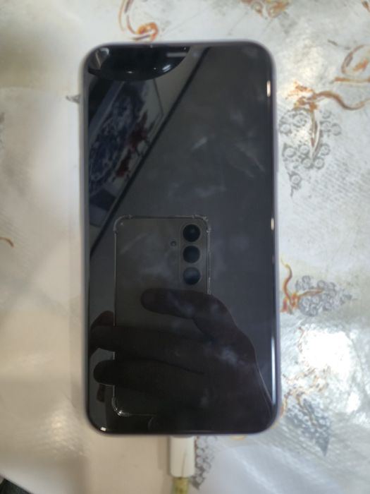 Продам iPhone 11 128 gb