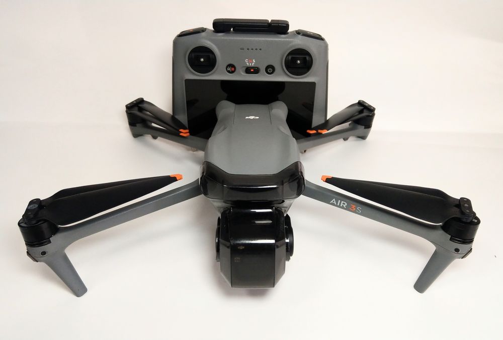 DJI Air3s combo RC2 квадрокоптер