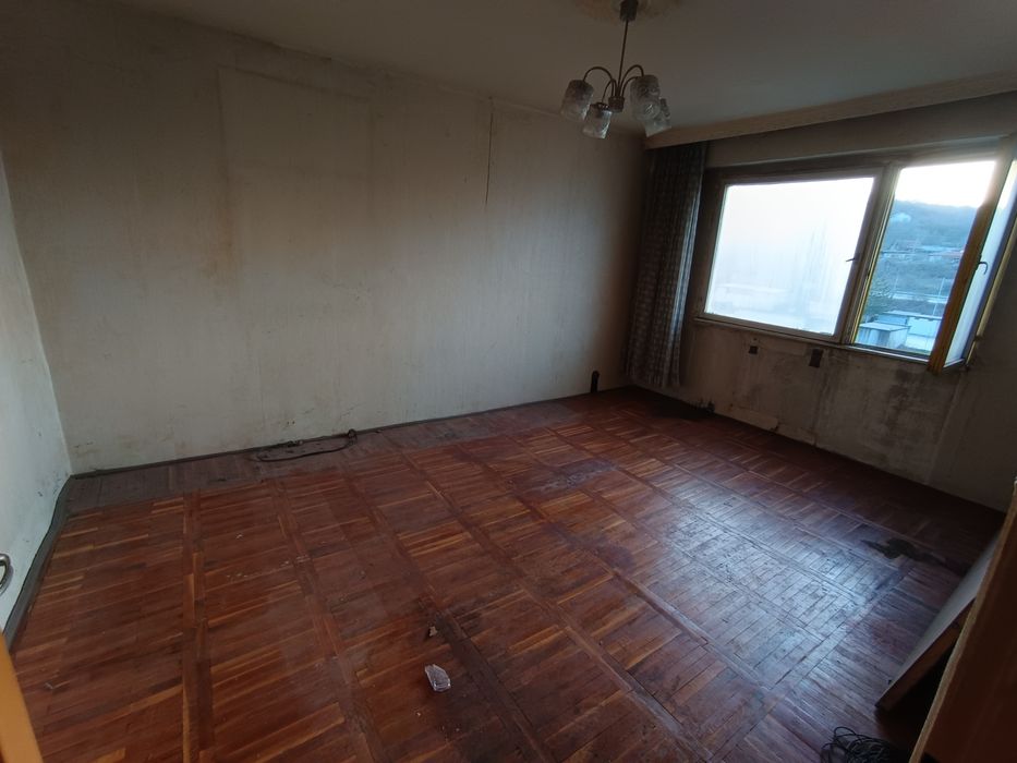 Продава се Тристаен апартамент в Ловеч, Младост - 64 кв.м за 510 €/кв.м - Снимка #1