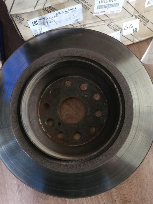 Тормозные диски Лексус LS460