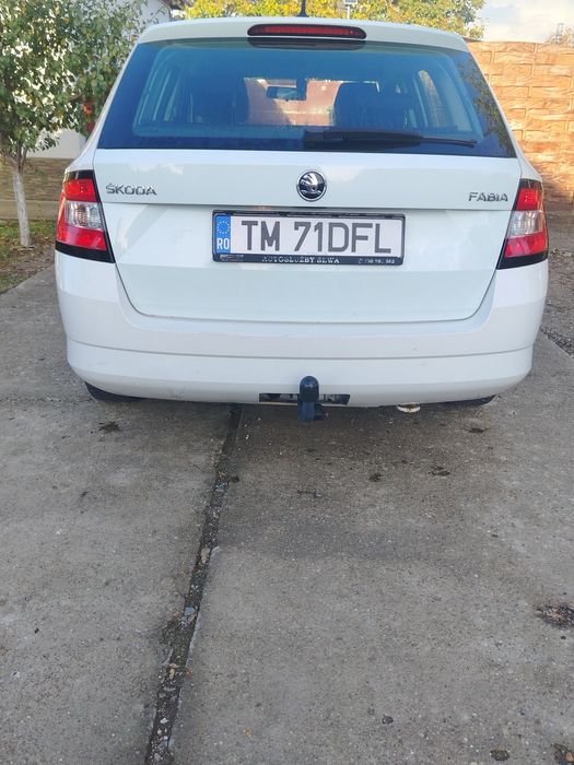 SKODA Fabia 2015 — imagine 5