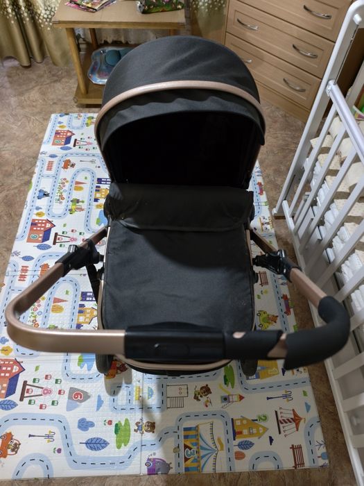 Продам коляску, складная, б/у, 30000