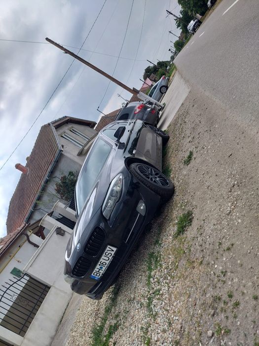 Vând BMW 520D 2011