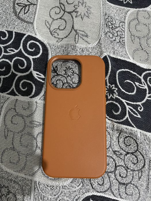 Чехол айфон 14 про