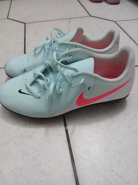 Ghete fotbal Nike