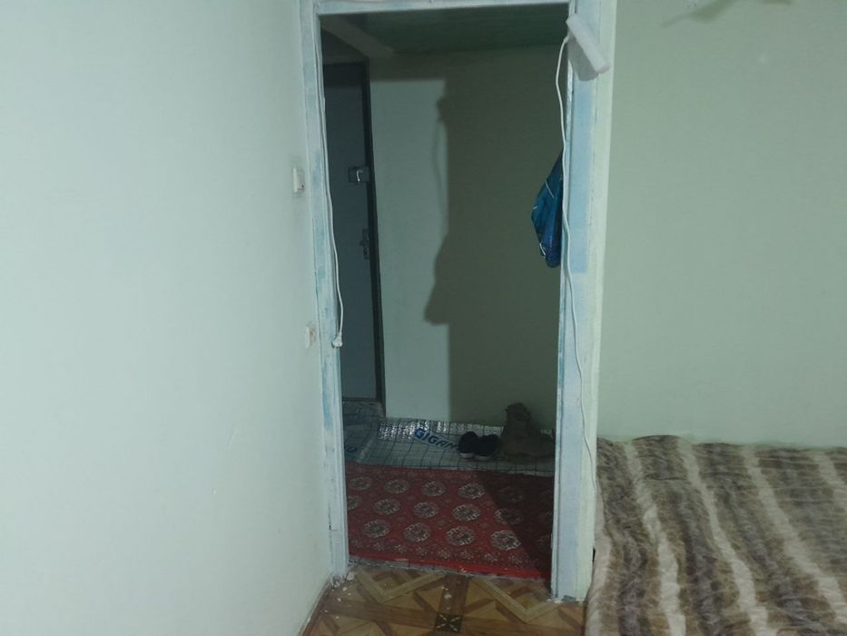 Чирчик 3 м/р 1х 3этаж Нархи 20500$ Бош толов ва паспорт билан Ипотека