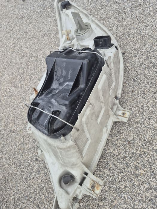 Ляв десен фар Мерцедес Спринтер фарове Mercedes Sprinter