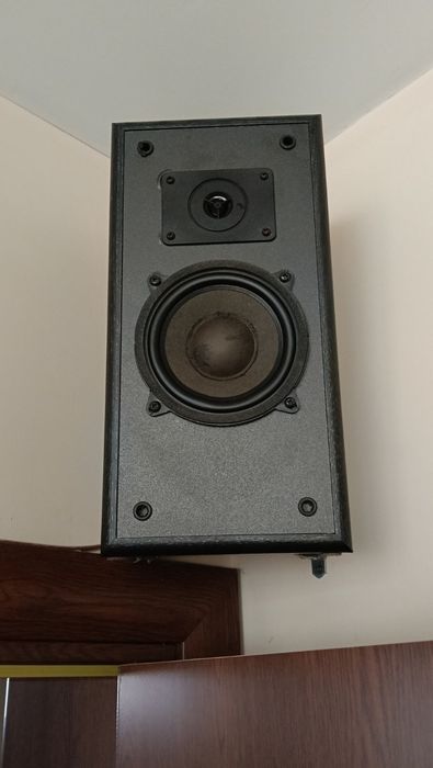 Продавам Denon sc-m3 8 ома 50 вата

70 €