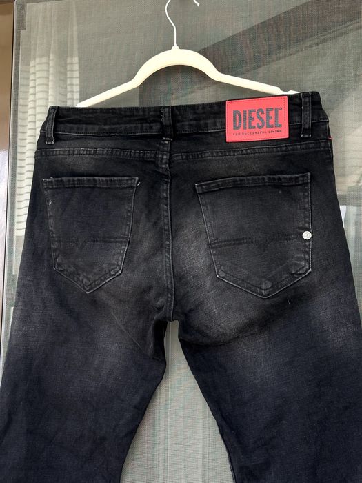 Мъжки дънки Diesel (Slim Jean 716 / Made in Italy) - размер 32, Отлично състояние