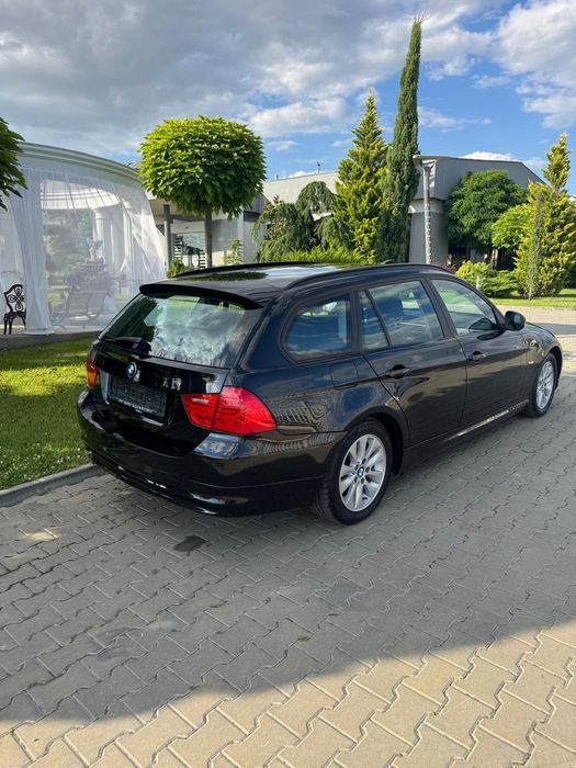 BMW 3 Series 2011 — imagine 2