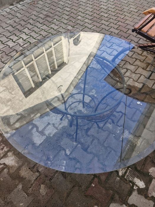 Стол стеклянный круглый