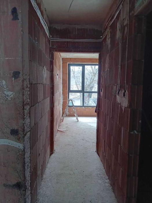 Тристаен апартамент Кючук Париж