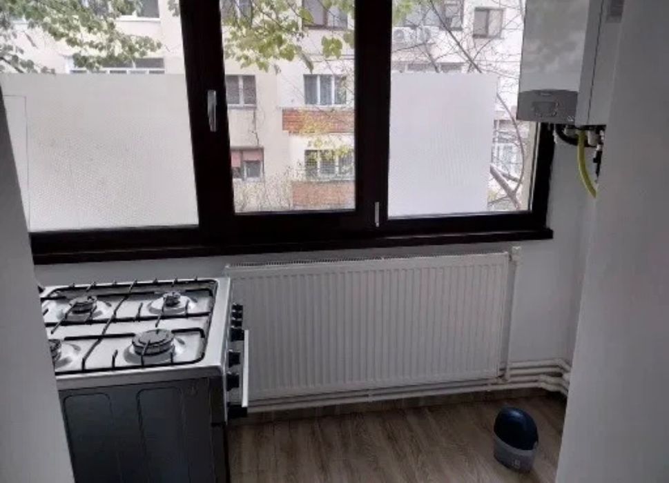 Inchiriez apartament 2 camerele  ,Mazepa 2 etaj 1