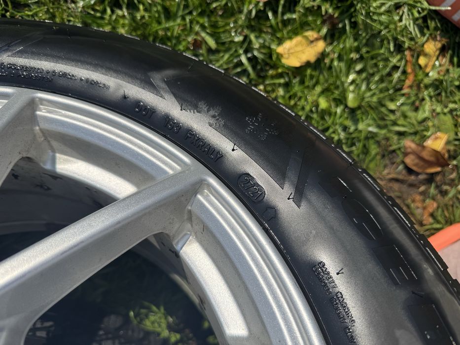 Vand roti R17 cu cauciucuri de iarna 225/60