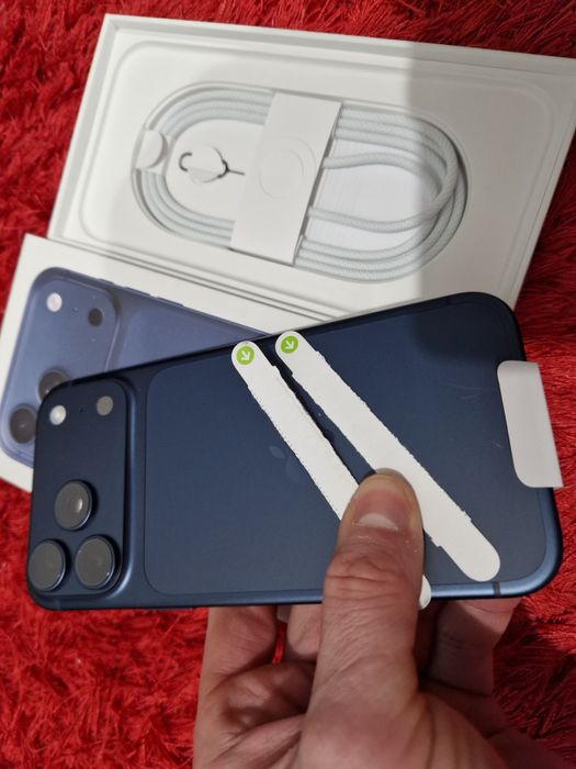 -Iphone 17Pro Max, Nou, 256Gb, 12Ram, 0 cicluri incarcare, neactivat,