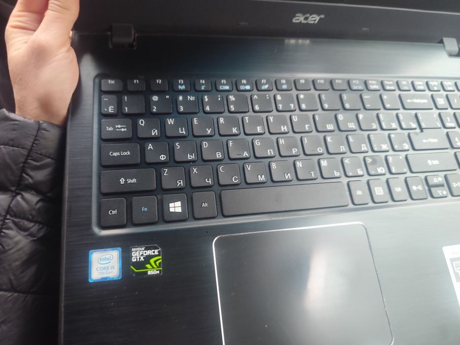 Продам Acer с GTX 950M