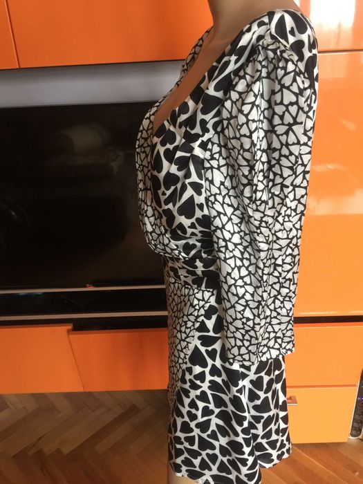 Копринена рокля Olivia Rubin,размер М