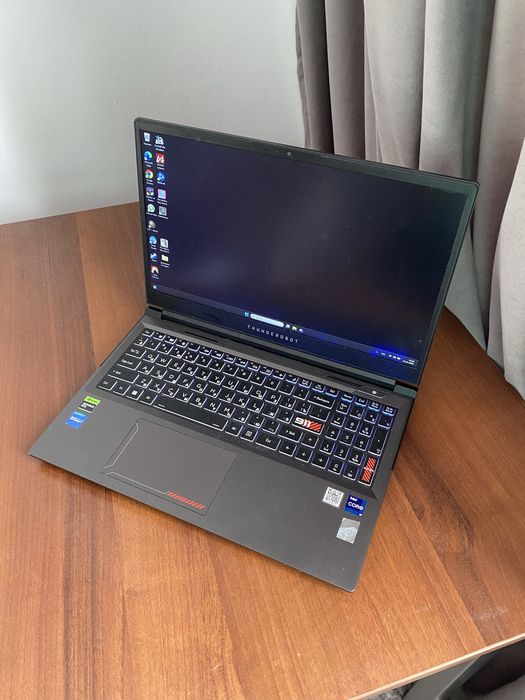 Ноутбук Thunderobot R15 на Intel Core i9