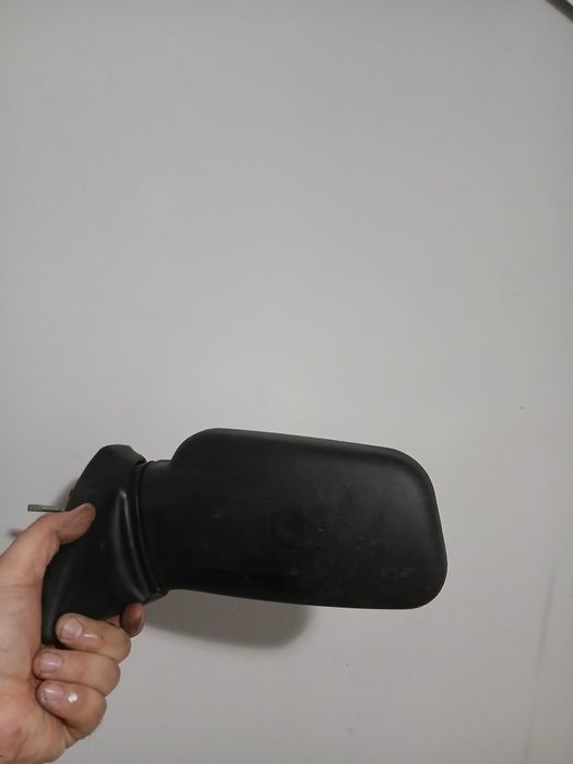 Продам боковое зеркало