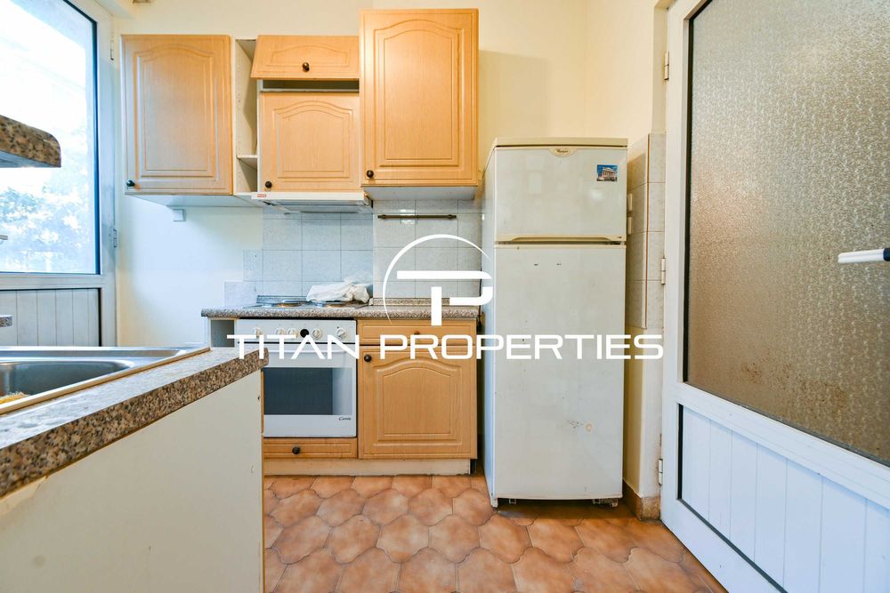 Дава се под наем Четиристаен апартамент в София, Център - 122 кв.м за 816 € - Снимка #3