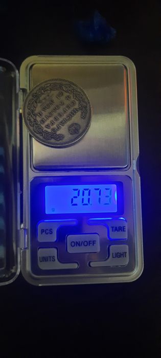 Qadimiy tanga sotiladi.