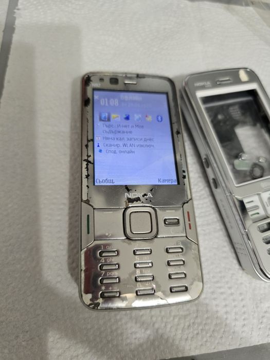 Nokia N82  класика в жанра