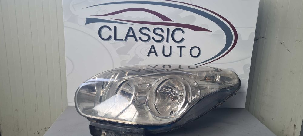 Фар Fiat Doblo 2013г.