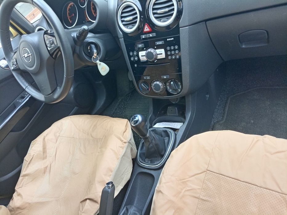Opel CORSA 1.4 benz. Euro 5