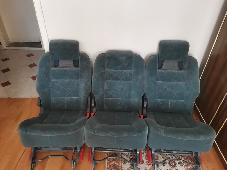 Продавам седалки за Рено еспейс