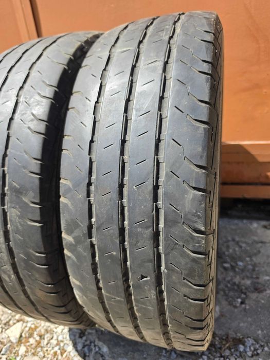 2 бр. гуми за бус 215/65/16C Continental DOT 2019 5 mm